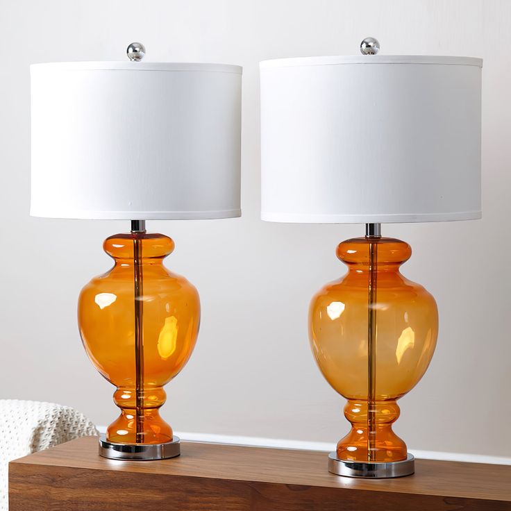 What are the different types of lampshades and which ones are best for bedrooms?